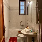 منزل للإقامة Living *
