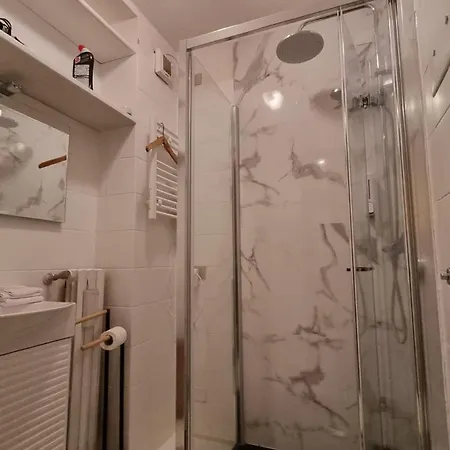 홈스테이 Living *