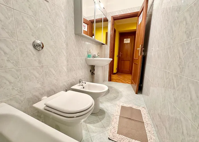 ホームステイ Living *